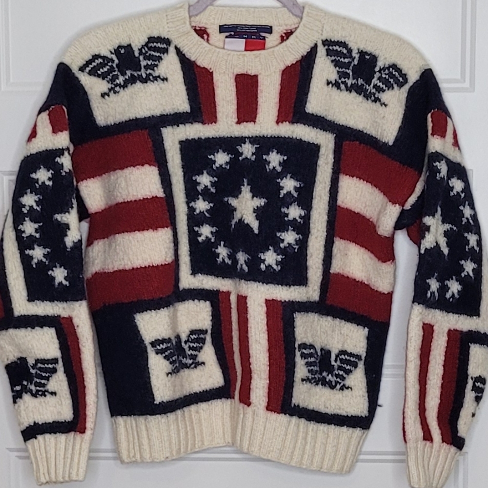 Boys L Tommy Hilfiger Hand- Knitted Wool Sweater
